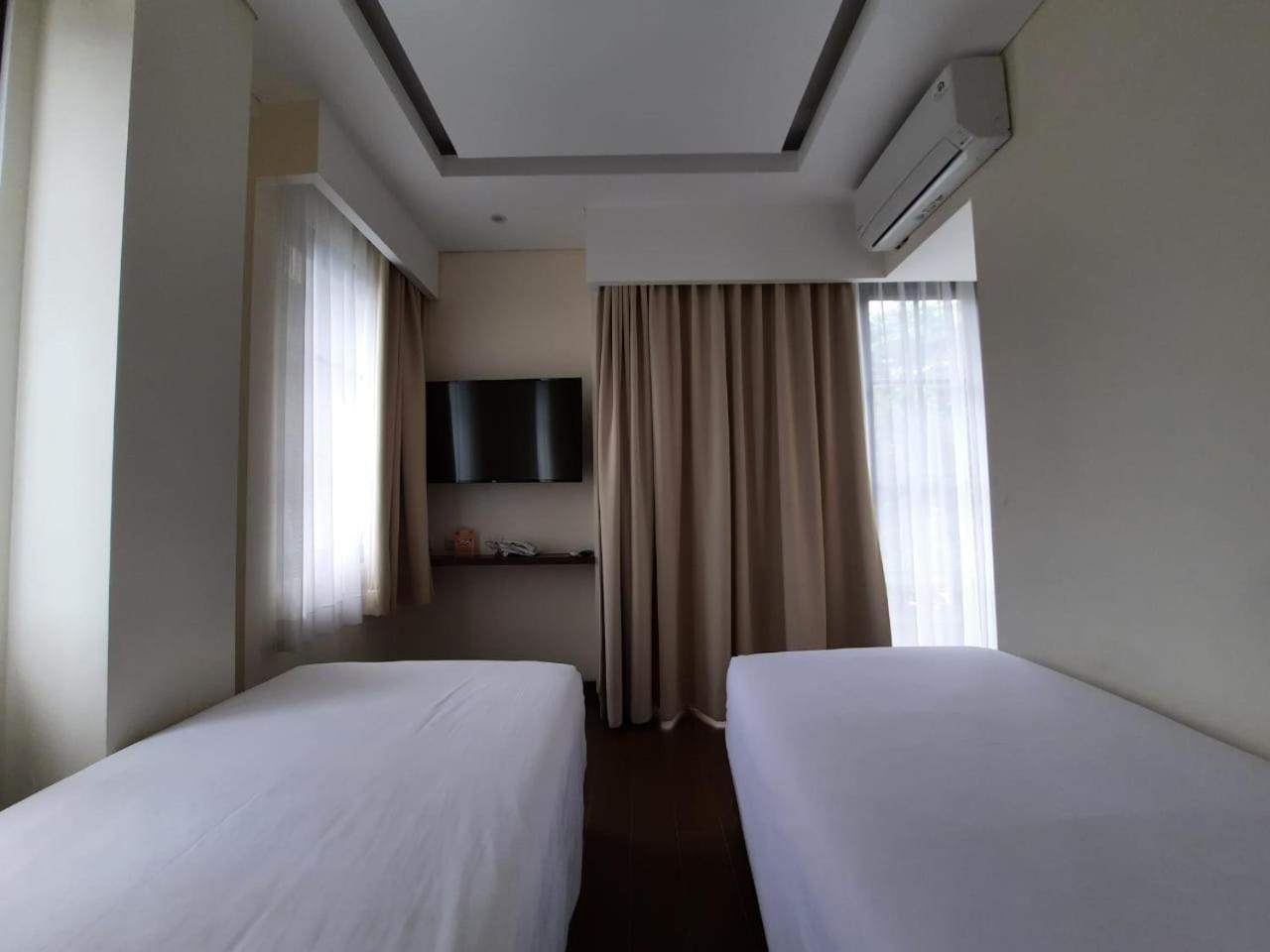 Hotel Bianco Costel Bogor Exterior foto